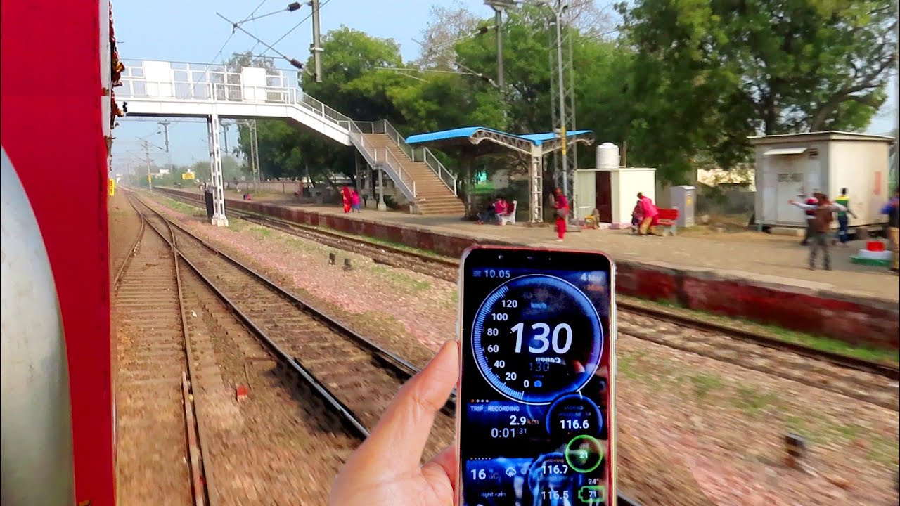 130kmph RAJDHANI DOORPLATING | 50 Years Howrah Rajdhani Express tearing WAIR at 130kmph MPS | HIGH S