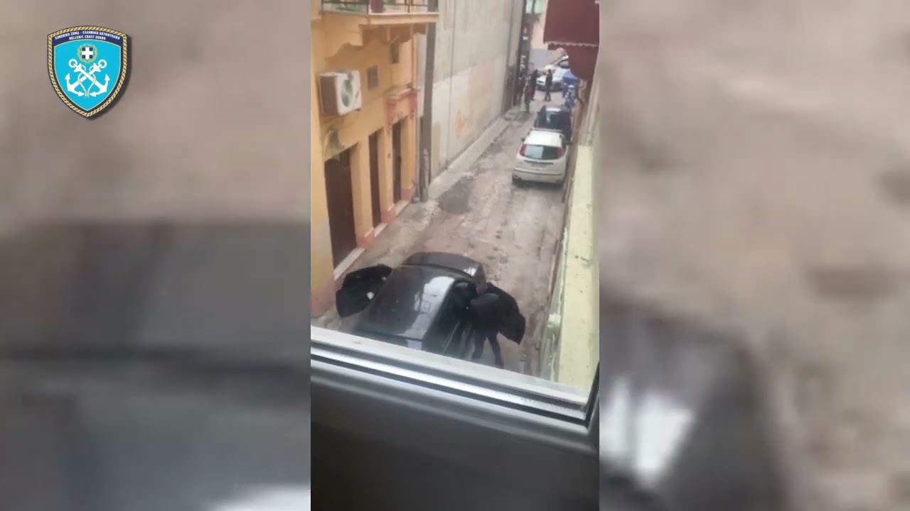 Επιχείρηση του λιμενικού στο Βαρβάσι Χίου, που θυμίζει... Κολομβία
