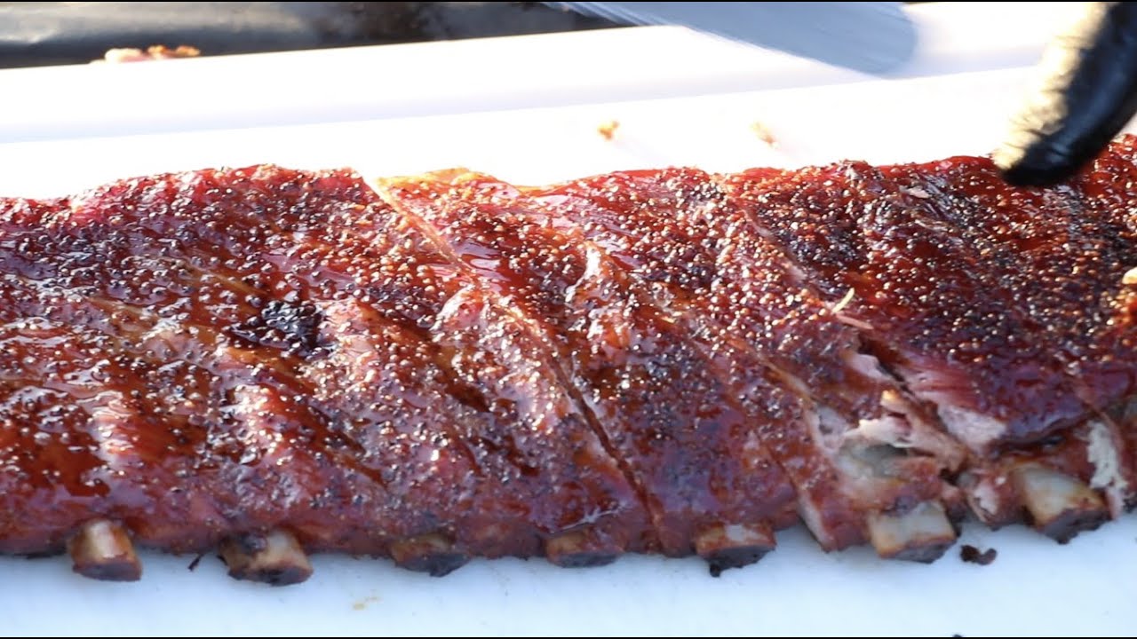 First Cook on the Old Country Gravity Fed Smoker | Spare Ribs