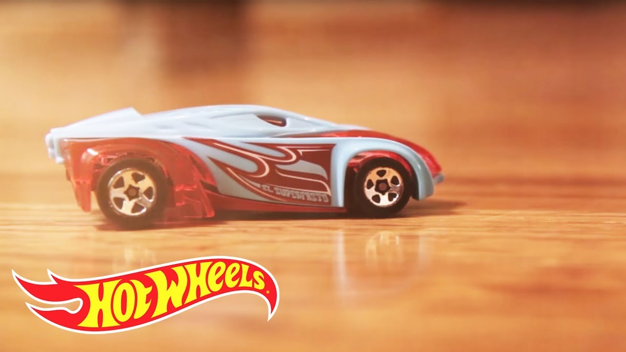 The Super Deluxe Awesome Race of Destiny | @HotWheels
