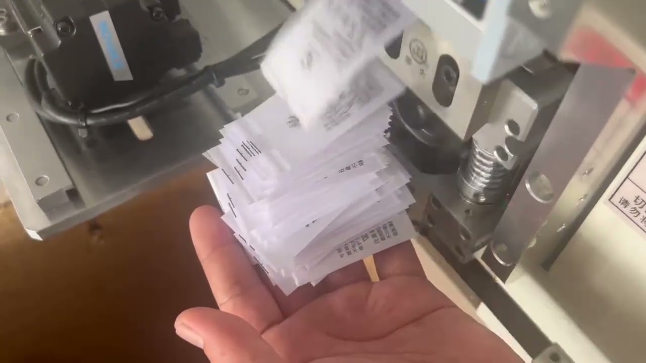 High Speed Polyester Satin Ribbon Garment Wash Care Label Ultrasonic Label Cutting Machine