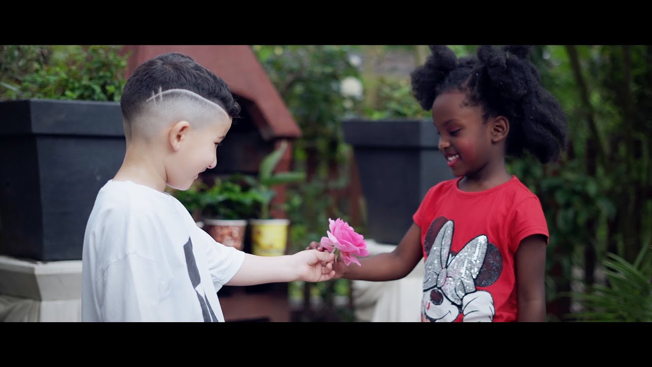 MC BILAL - KINDHEIT (Official Video)
