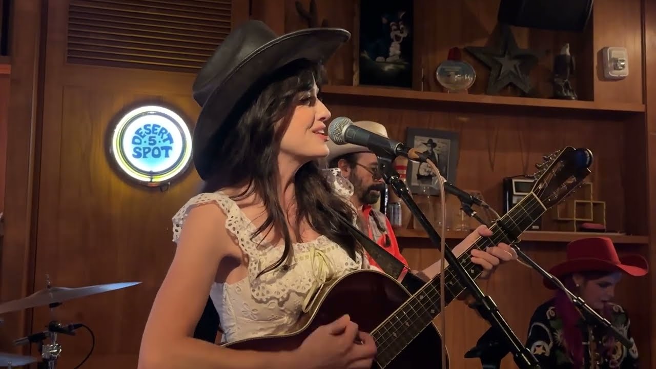 Alicia Blue – “Draggin’ a Broken Heart” (Live) | Y’all Star Revue 7.10.25