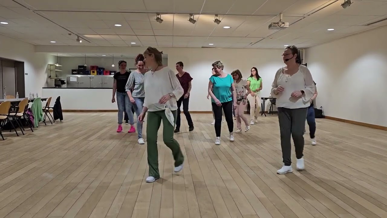 line dance because of you ingedanst door FK line dance , Oud Turnhout