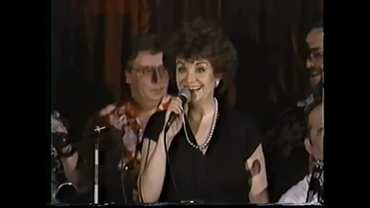 World's Greatest Polka Band - Polonia Today 1988 - Pytaia Sie Pani Waltz.