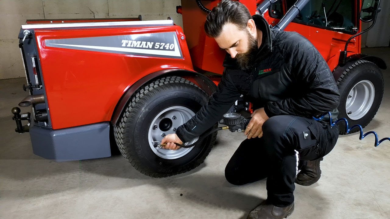 Daily Maintenance Timan Tool-Trac 5740 | Tägliche Wartung Timan Tool-Trac 5740 | Daglig vedligehold
