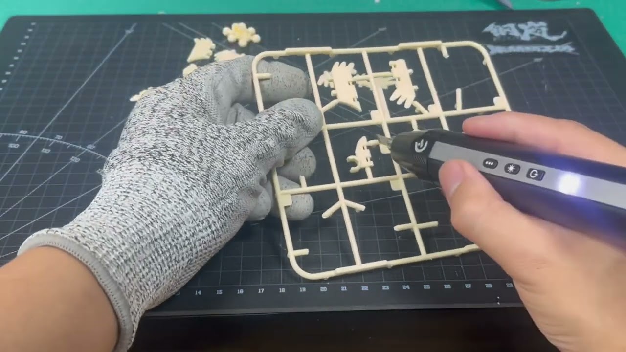 Hanboost Ultrasonic Cutter Demon Test  Plastic Model
