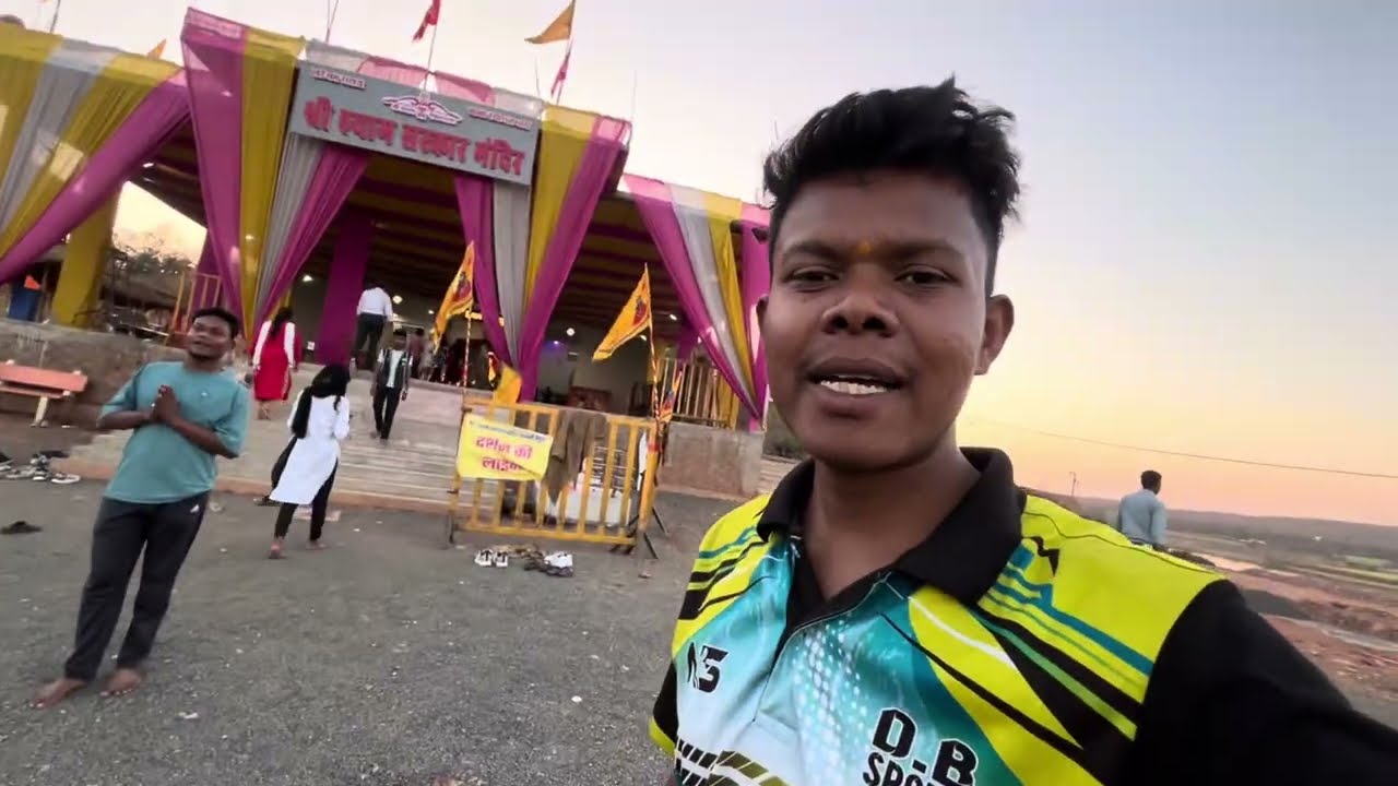 Aaj main aa chuka hu khatu Shyam ke mandir 🛕 m jo ki BETUL m or mujhe aaj he pta chala is 🛕k bre m 