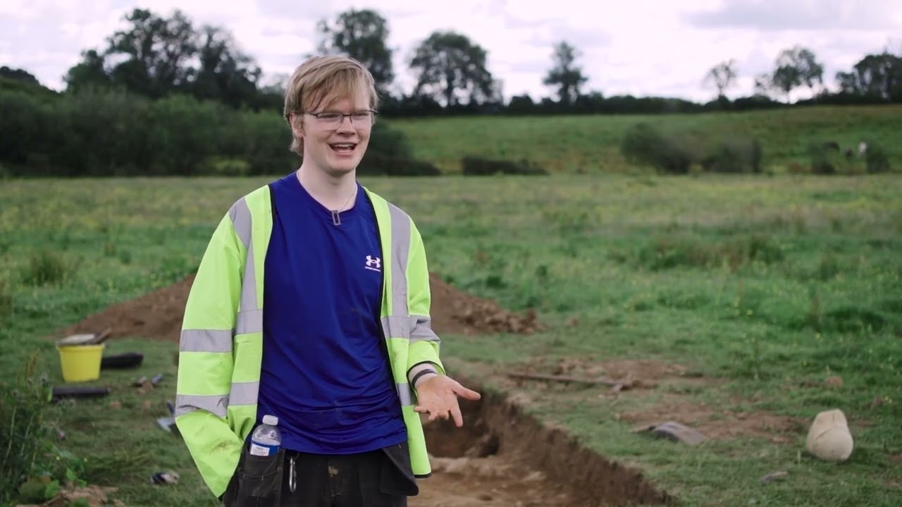 Finding St. Colman's Church: a community archaeology dig at Kilmocholmóg