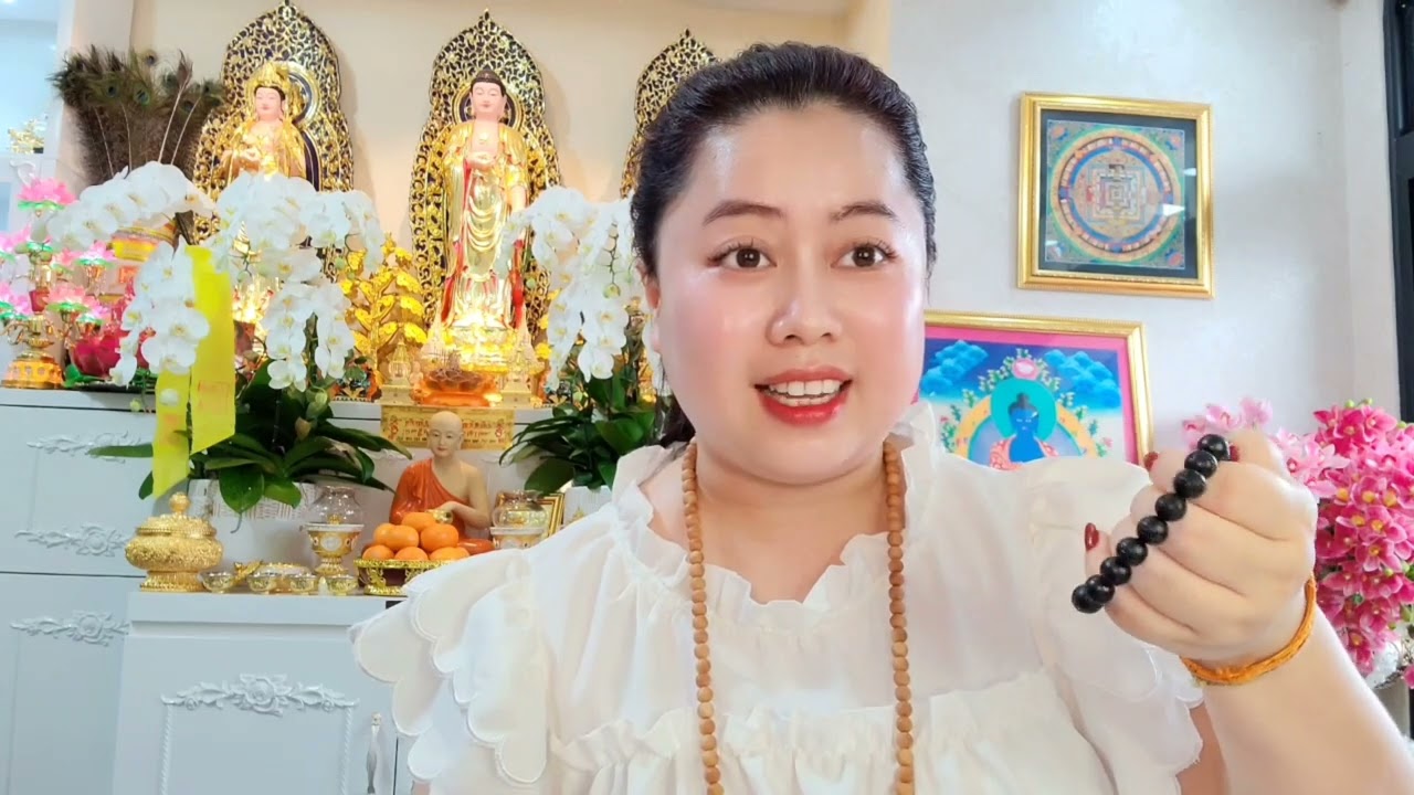 Nên đeo vòng tay có bao nhiêu hạt?