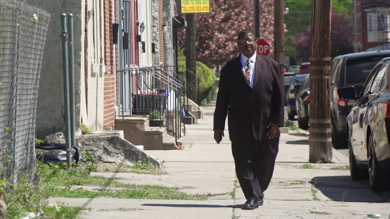 Warren Bloom's journey from pastor to Philly mayoral candidate focuses on the power of prayer