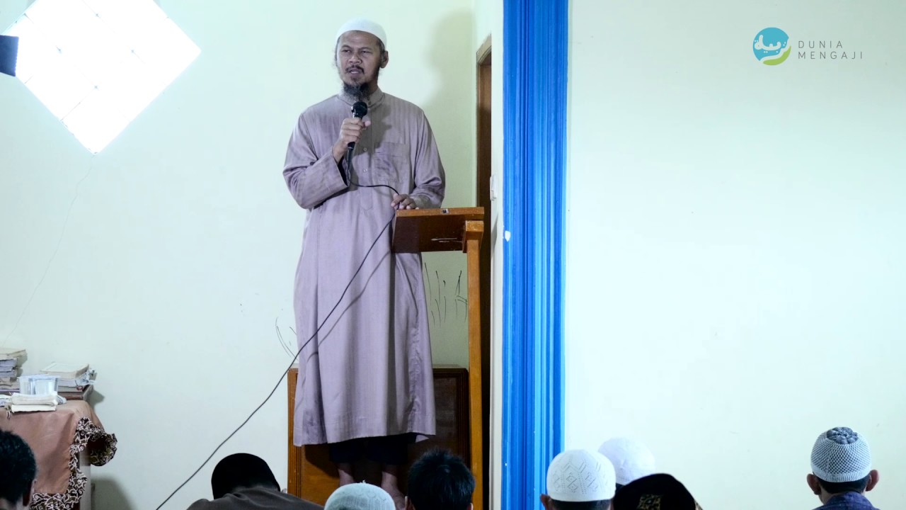 Khutbah Jum'at: Berpegang Kepada al-Qur'an dan as-Sunnah - Ustadz Indra Umar