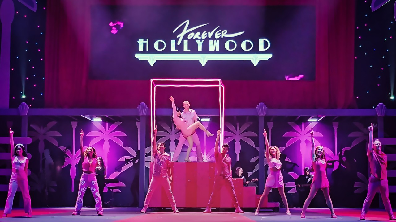 Forever Hollywood - Six Flags Fiesta Texas