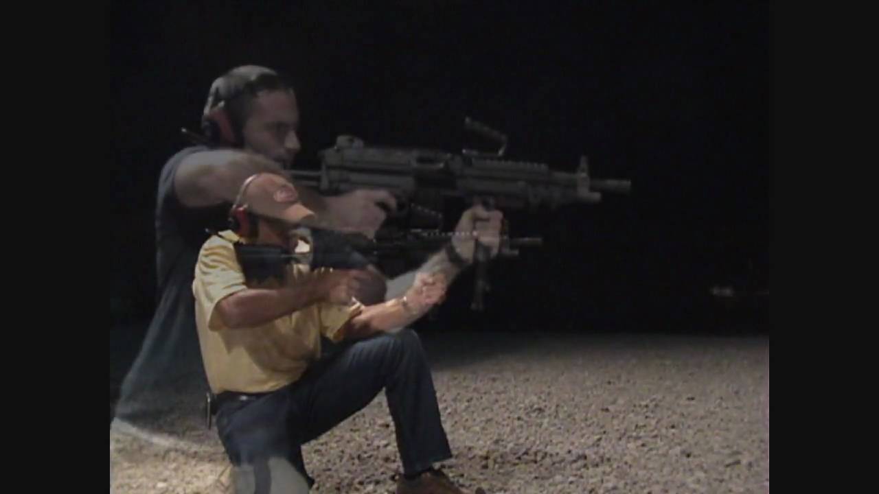 www.TexasGunTrust.com      2009-11-6  M249 SAW at the Impact Zone