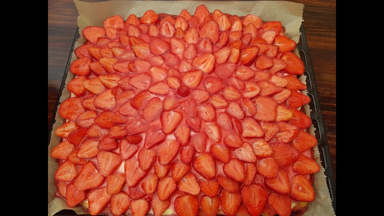 Erdbeerkuchen mit Pudding, lecker, leicht und einfach!