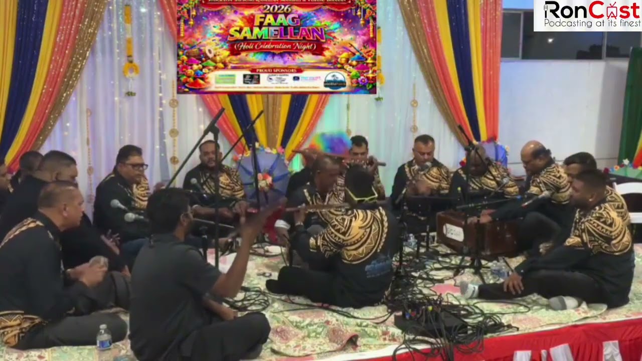 Sanjay Mani from Sacramento California (formerly of Waituri Nausori), performing at a Faag Sammellan