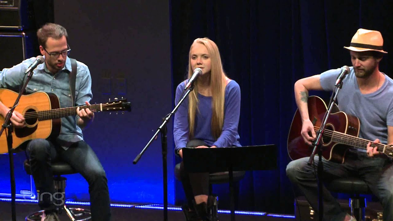 Danielle Bradbery - A Little Bit Stronger (Bing Lounge)