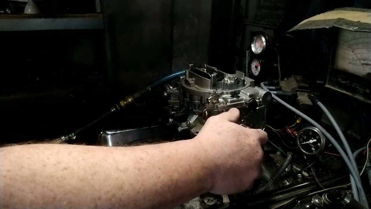 Bruce Carter avs carb 69 roadrunner