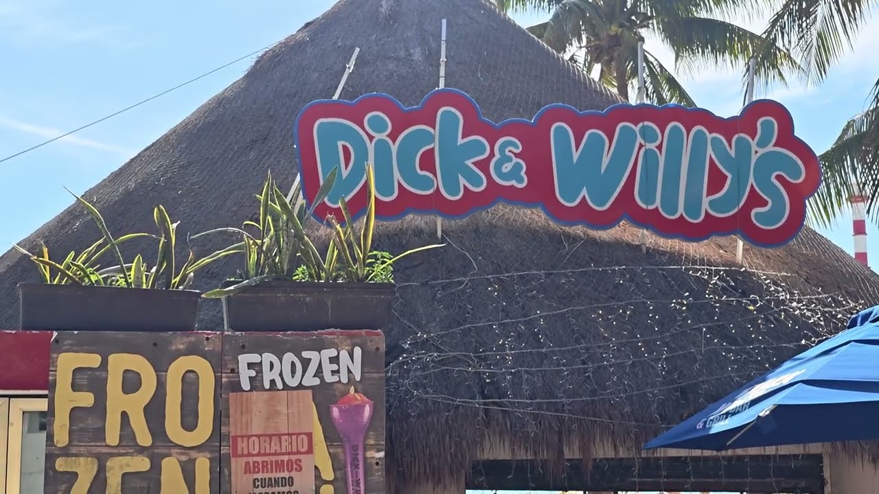 Walk Playa Del Carmen Pt2. Beach and Town. Vivo X200 Ultra No Gimbal, stock mic.
