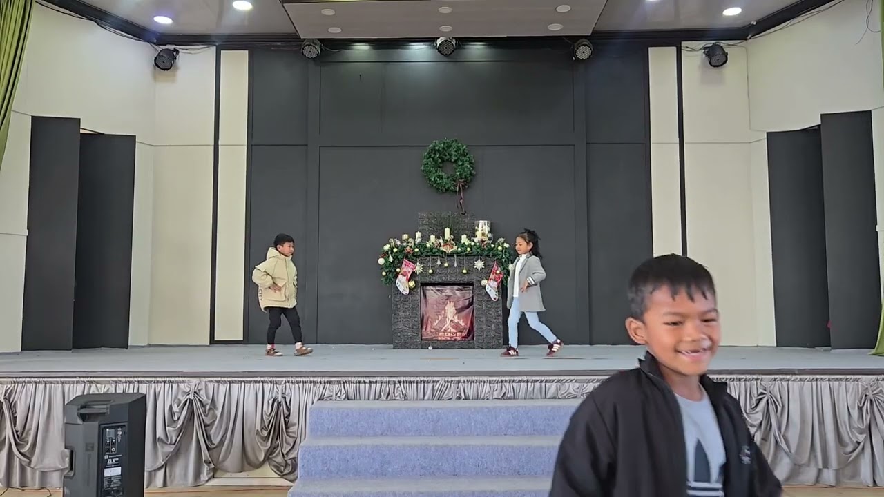 Advance Christmas Nursery & Kg Fashion show