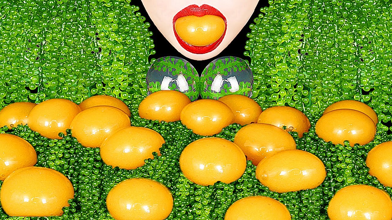 ASMR SEA GRAPES & EDIBLE RAW EGG YOLKS DRINKING SOUNDS 신기한 물 먹방 *SATISFYING CRUNCHY EATING SOUNDS