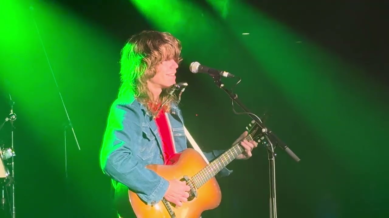Jesse Welles - Bugs - Live performance in Melbourne 22/1/26