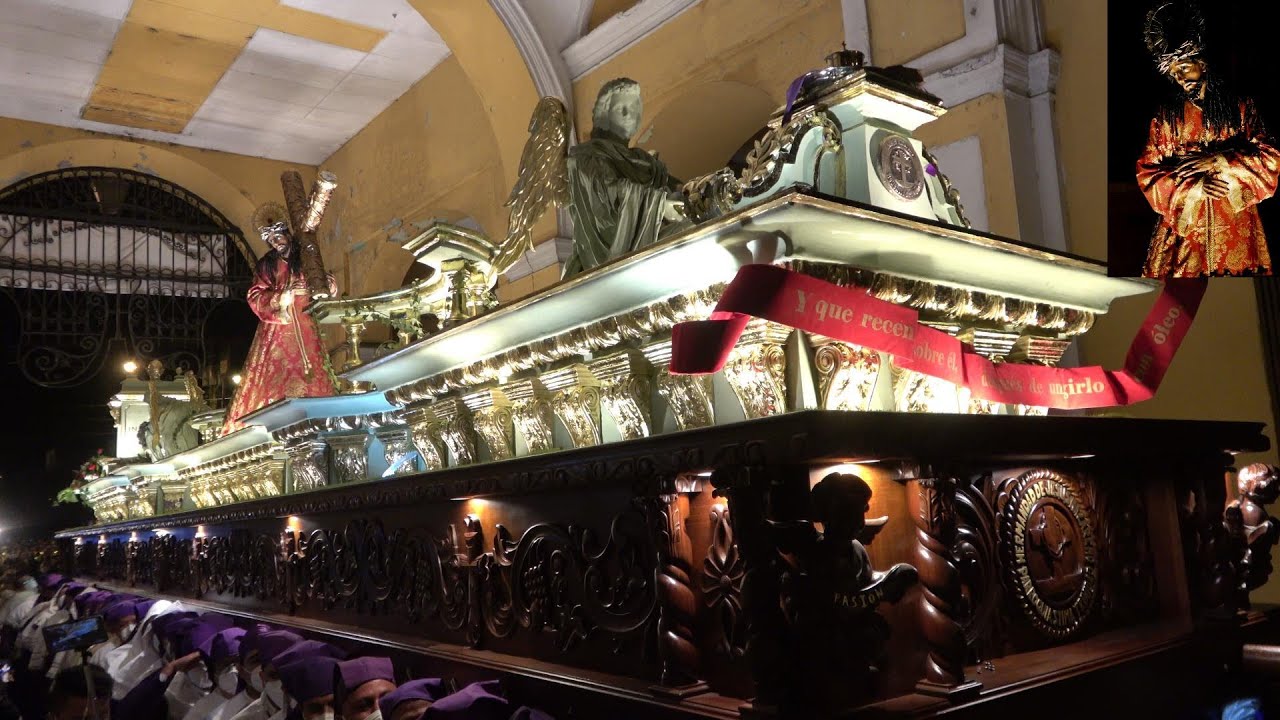 Historica Entrada Jesus Redentor del Mundo al Cementerio General 2022. Se le Quita la Cruz a Jesus