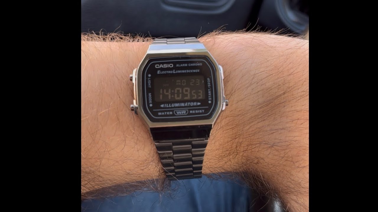 Casio A168WGG-1BDF Dijital kol saati kutu açılımı