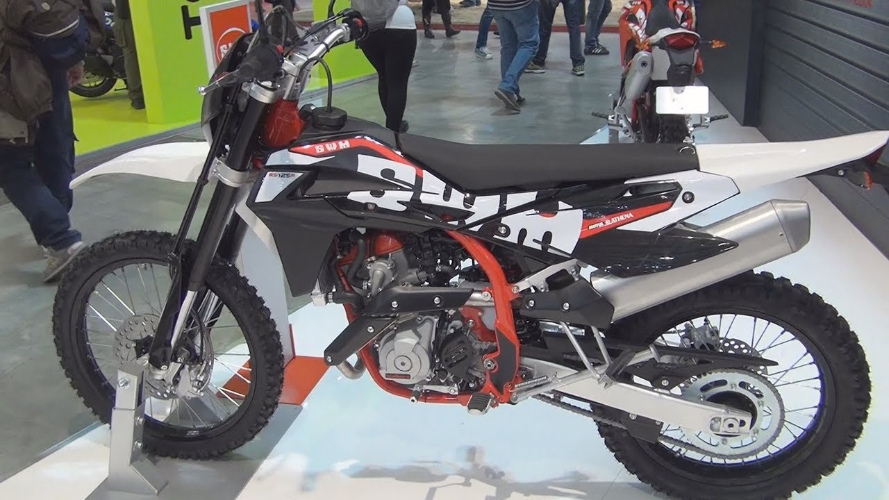 SWM RS 125 R (2017) Exterior and Interior