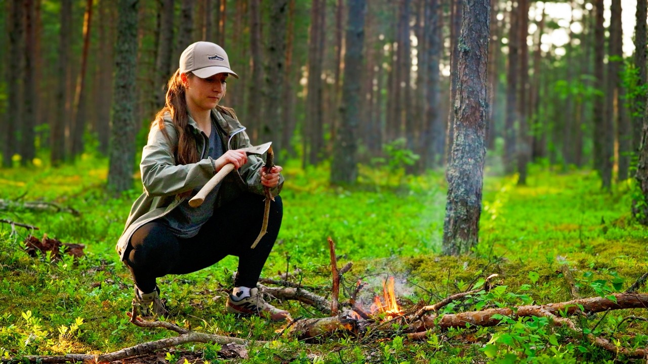 5 Days Hiking Alone in the Scandinavian Wilderness | Solo GIRL Bushcraft & Campfire Cooking ASMR 🔥