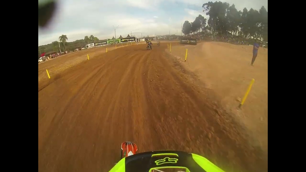 Campeonato Paranaense e Brasileiro de Velocross em Piên - mini motos