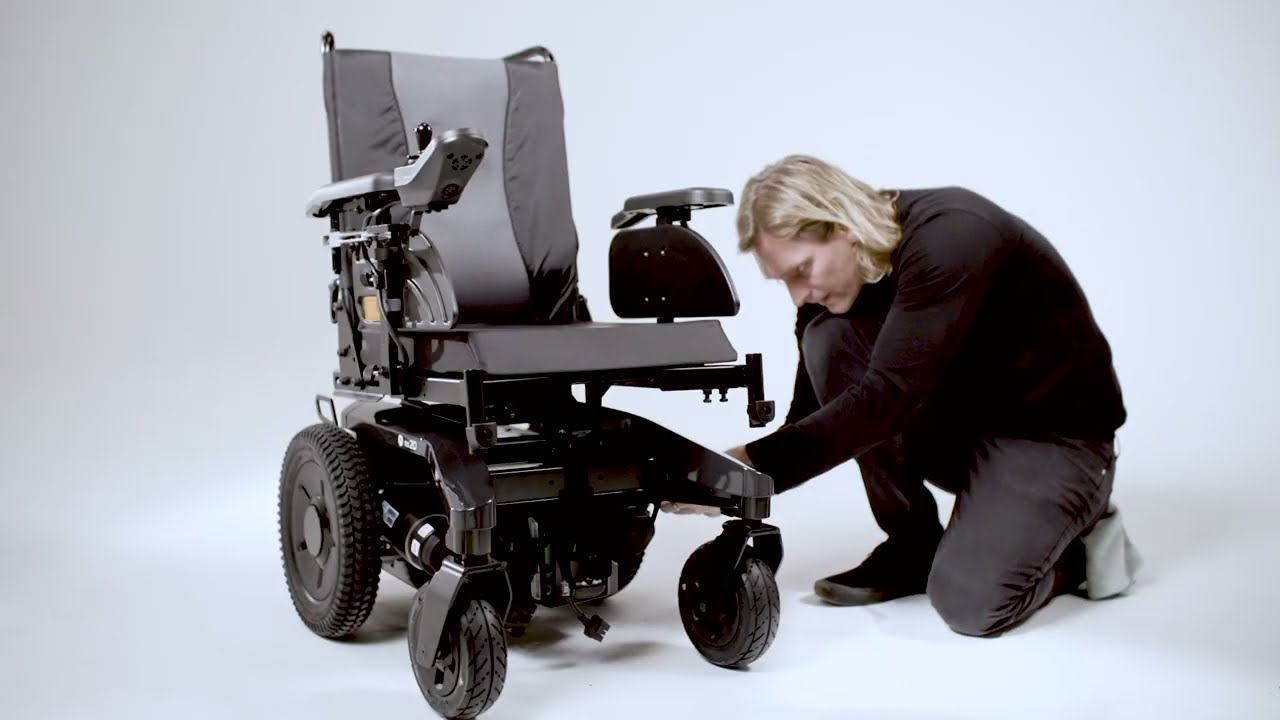 Invacare AVIVA RX | How to remove and replace the power module
