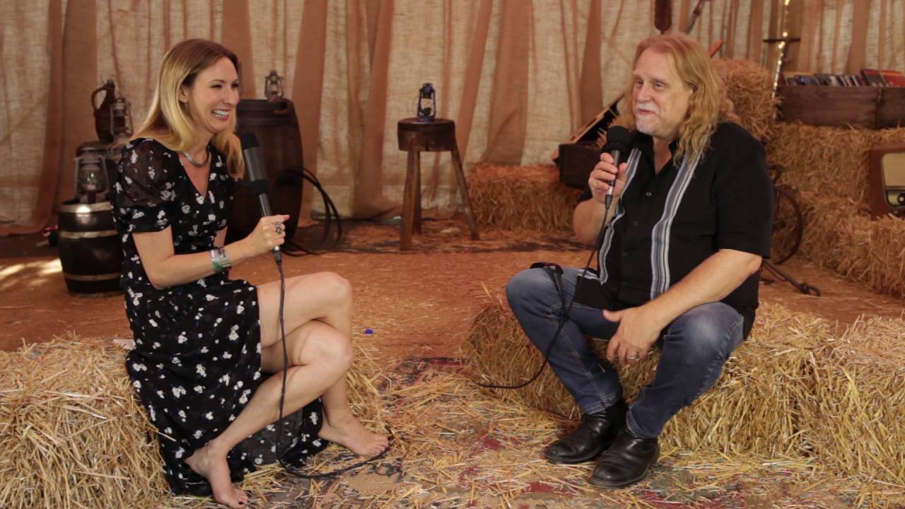 Warren Haynes Interview At Ramblin' Man Fair 2016 (uDiscoverMusic.com Interview)