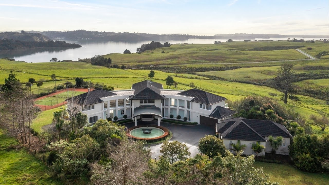 189 Vaughans Road, Okura