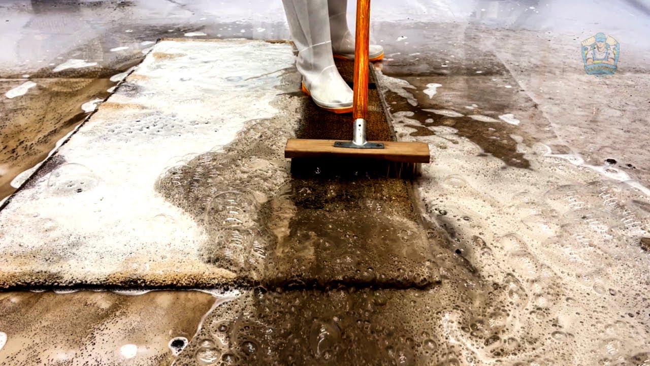 Buried in Dirt, Restored to Glory – Rug Rescue