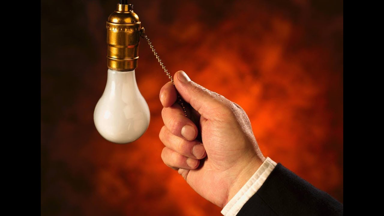 Libertarian Wants Freedom to Buy Any Lightbulb, Have Slaves