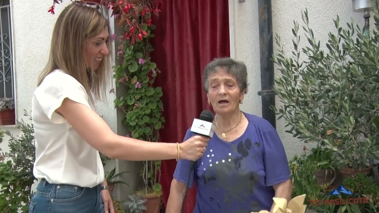 TG7 Basilicata Rapone Fiaba Festival, ma anche Paese dell'Artigianato. I lavori di Vita Pinto