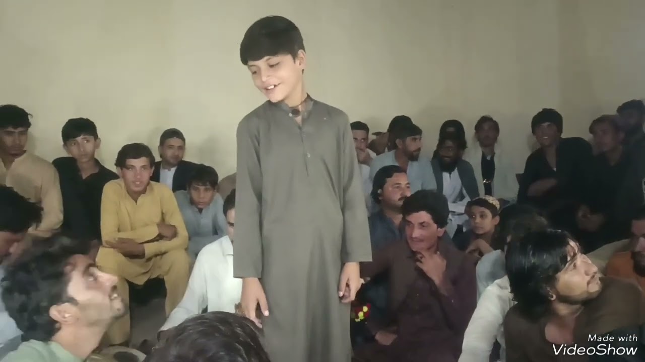 دہ مسافرو پہ فرمائش غزل دہ مہران ماشوم پہ آواز۔    03119535836