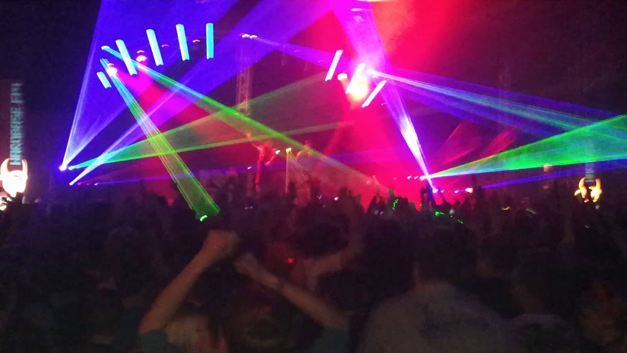 Wasted Penguinz - Melancholia (live@Pumpkin 2012)