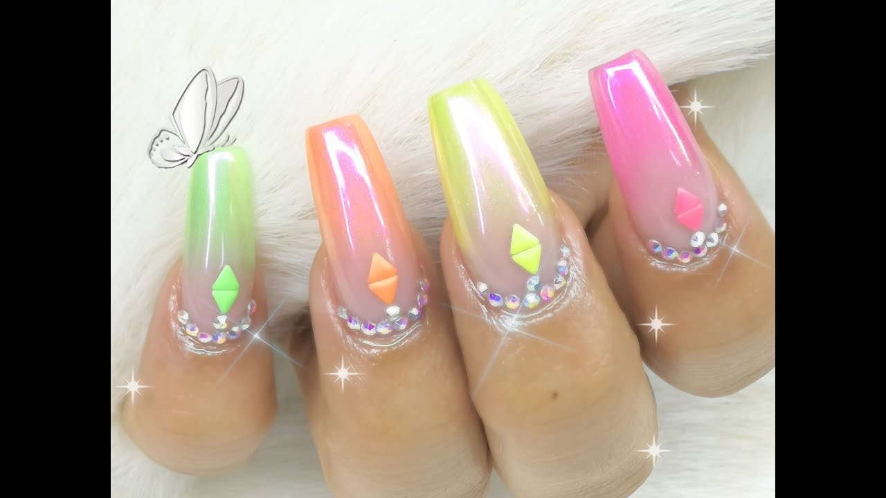 💅 Ombré Neón y pigmento Unicornio / Uñas acrílicas esculturales