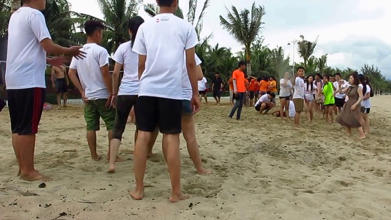 Team Building University Of Sunderland - (The Beach Games)