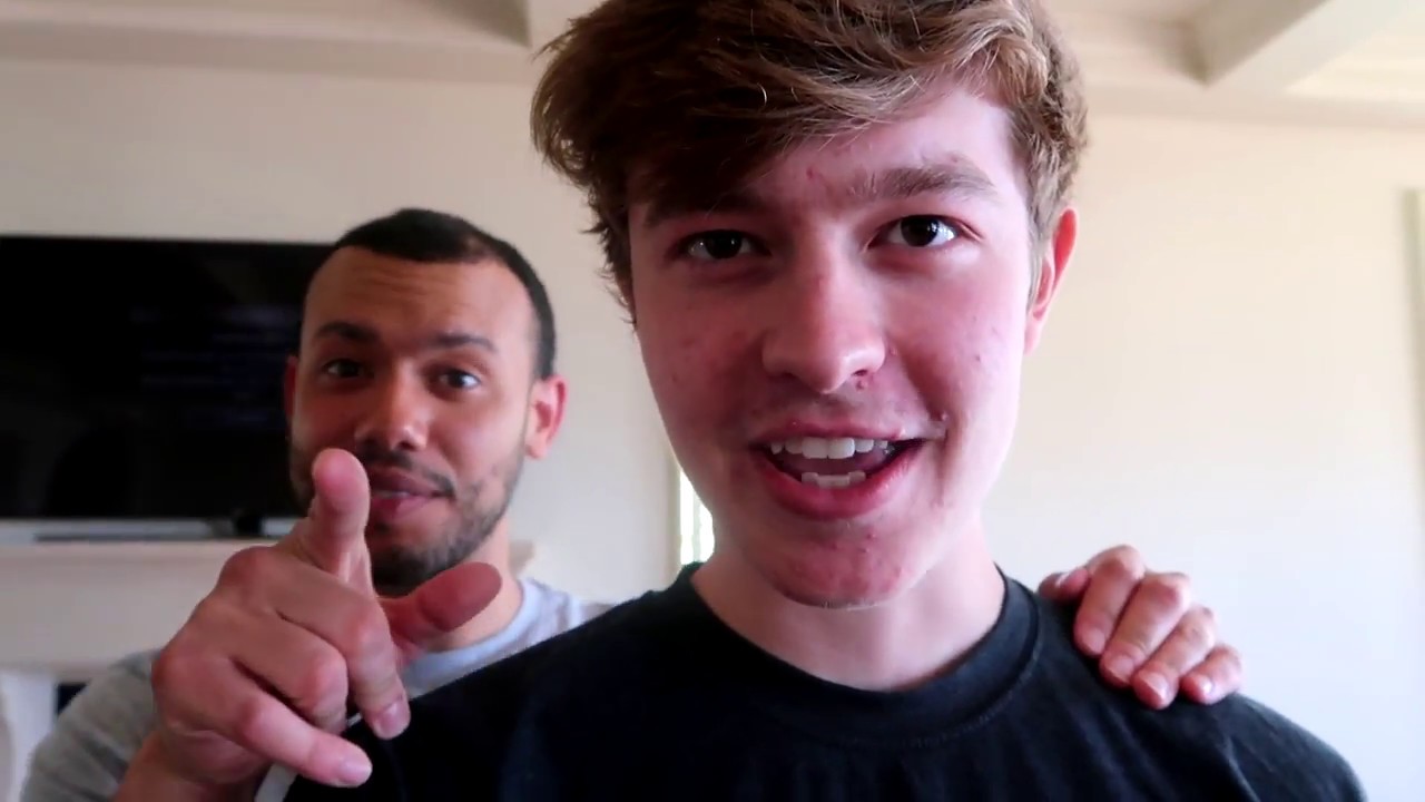FAZE HOUSE RAP BATTLE CHALLENGE