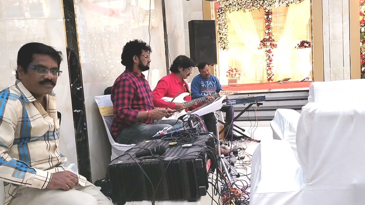 Swapna Venu vedo instrumental Cover song by vizag band || Ravoyi Chandamama || Nagarjuna song..