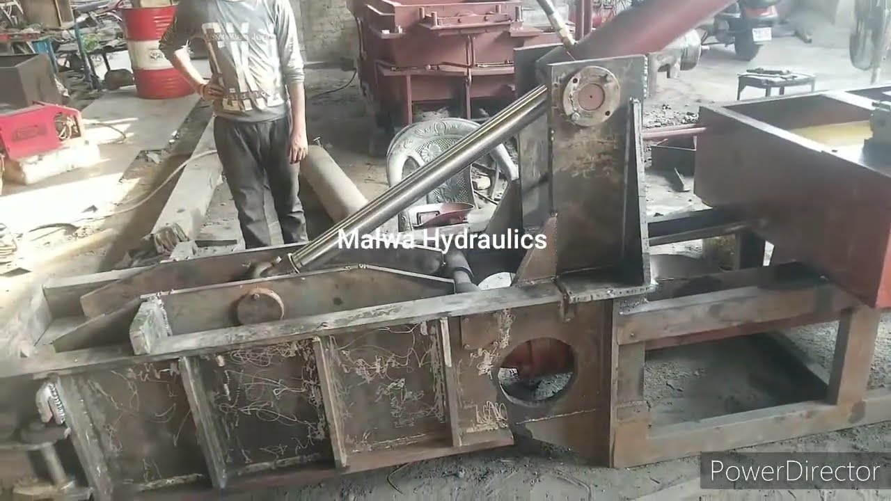 SCRAP BALING PRESS, Scrap bundling machine