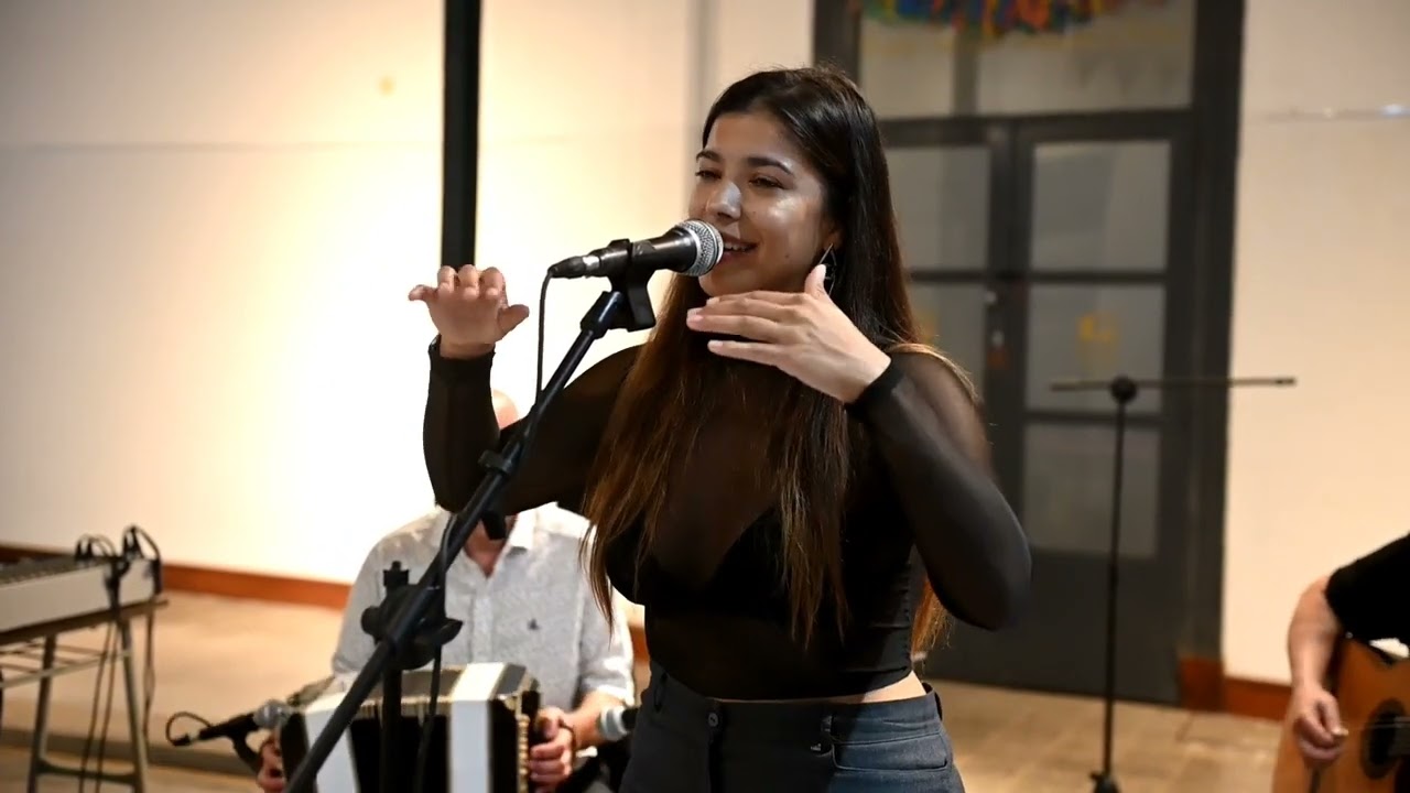 Por una cabeza tango en vivo - Noelia Varela