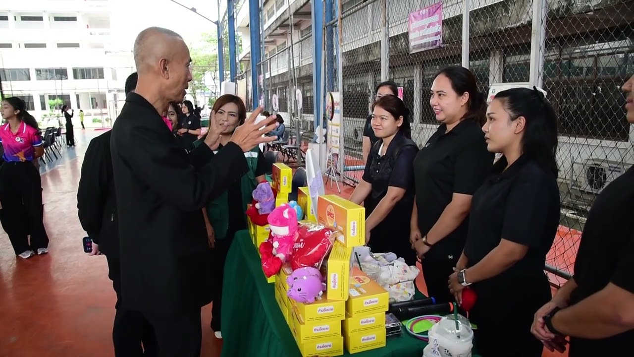 ผู้ว่าฯสุพรรณบุรี ประธานเปิดงานมหกรรมรวมพลคน TO BE NUMBER ONE จังหวัดสุพรรณบุรี ครั้งที่ 6