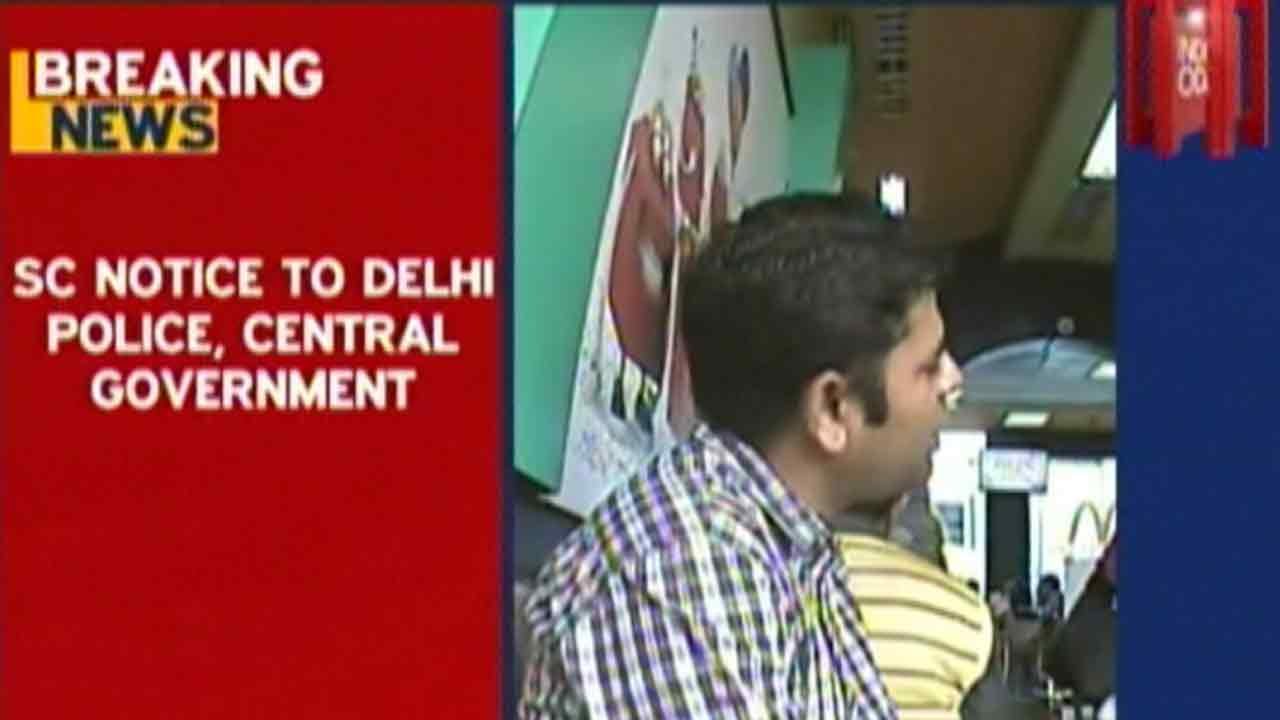 SC Issues Notice To Delhi Police, Union Government