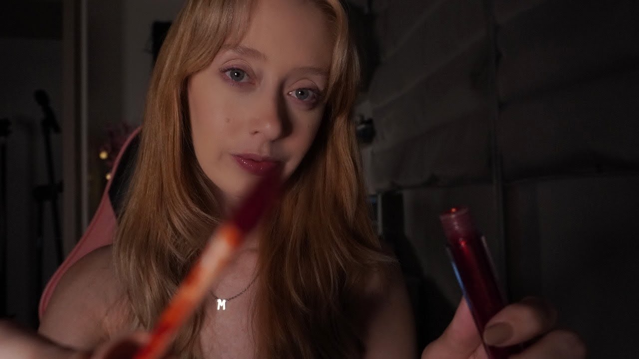 ASMR - TE MAQUIANDO DELICADAMENTE ATÉ VOCÊ DORMIR 😴 sons de maquiagem, mouth sounds