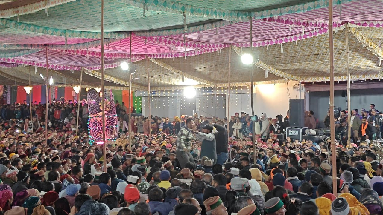 सिरमौरी महफिल मुजरा नाटी ने जीत लिया सबका दिल ll Chalda Mahasu Maharaj Pashmi DJ Night 2025ll