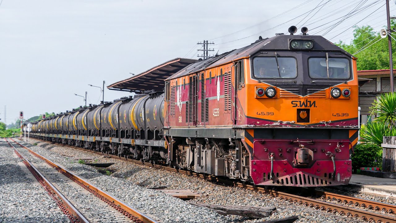 รวมคลิปรถไฟไทยสถานีพิจิตร, ท่าฬ่อ, วังกรด | Thai Train Compilation Clips | 05/04/2025